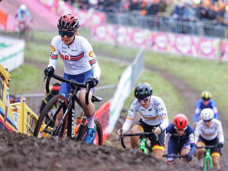 How to watch the 2024 UCI Cyclo-cross World Championships this weekend