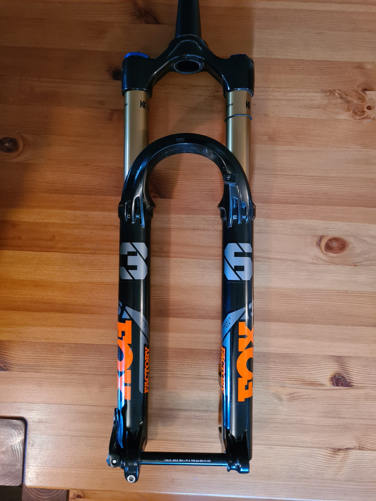 2023 Fox 36 Float Factory Grip2 29″ 150mm