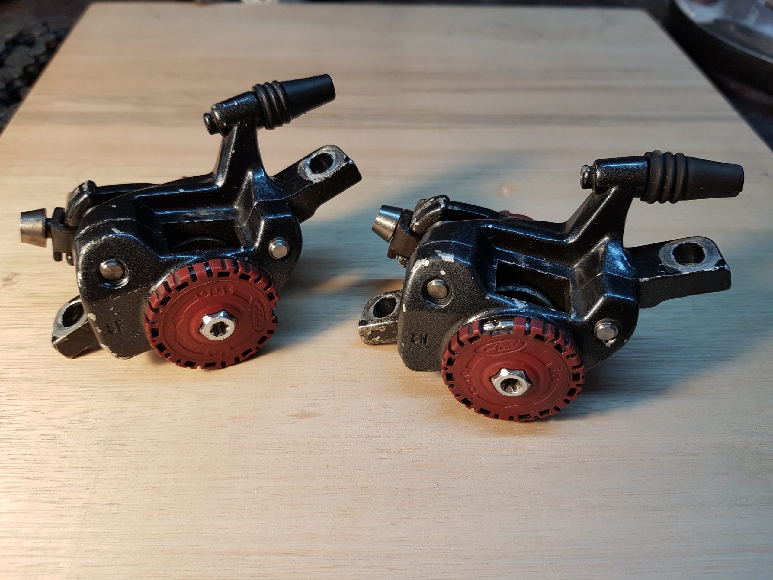 Clearout: BB7s, arm warmers, climbing shoes, messenger bag, bladder, grips, tyres, softshell