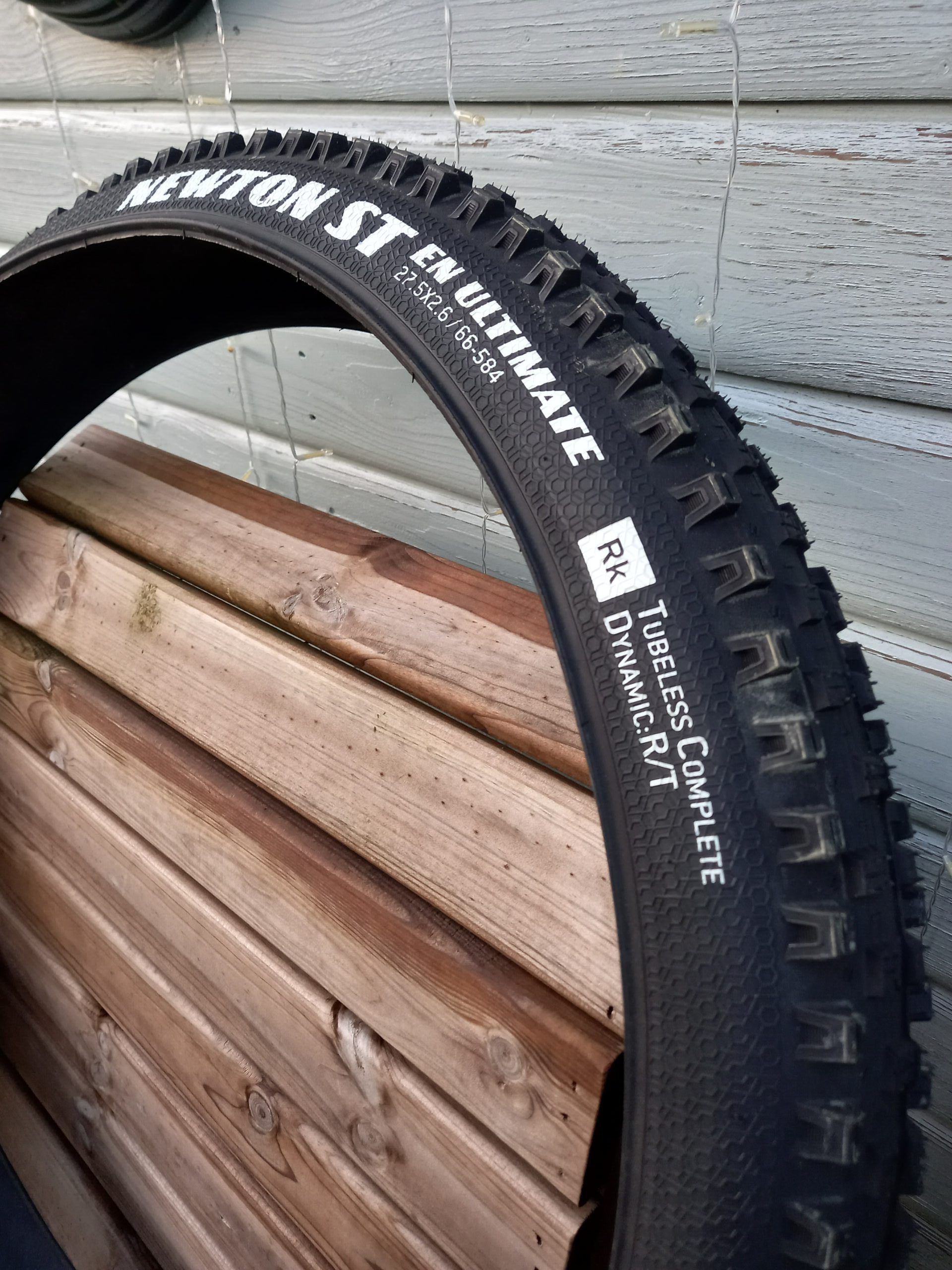 Goodyear Newton 27.5 (never used)