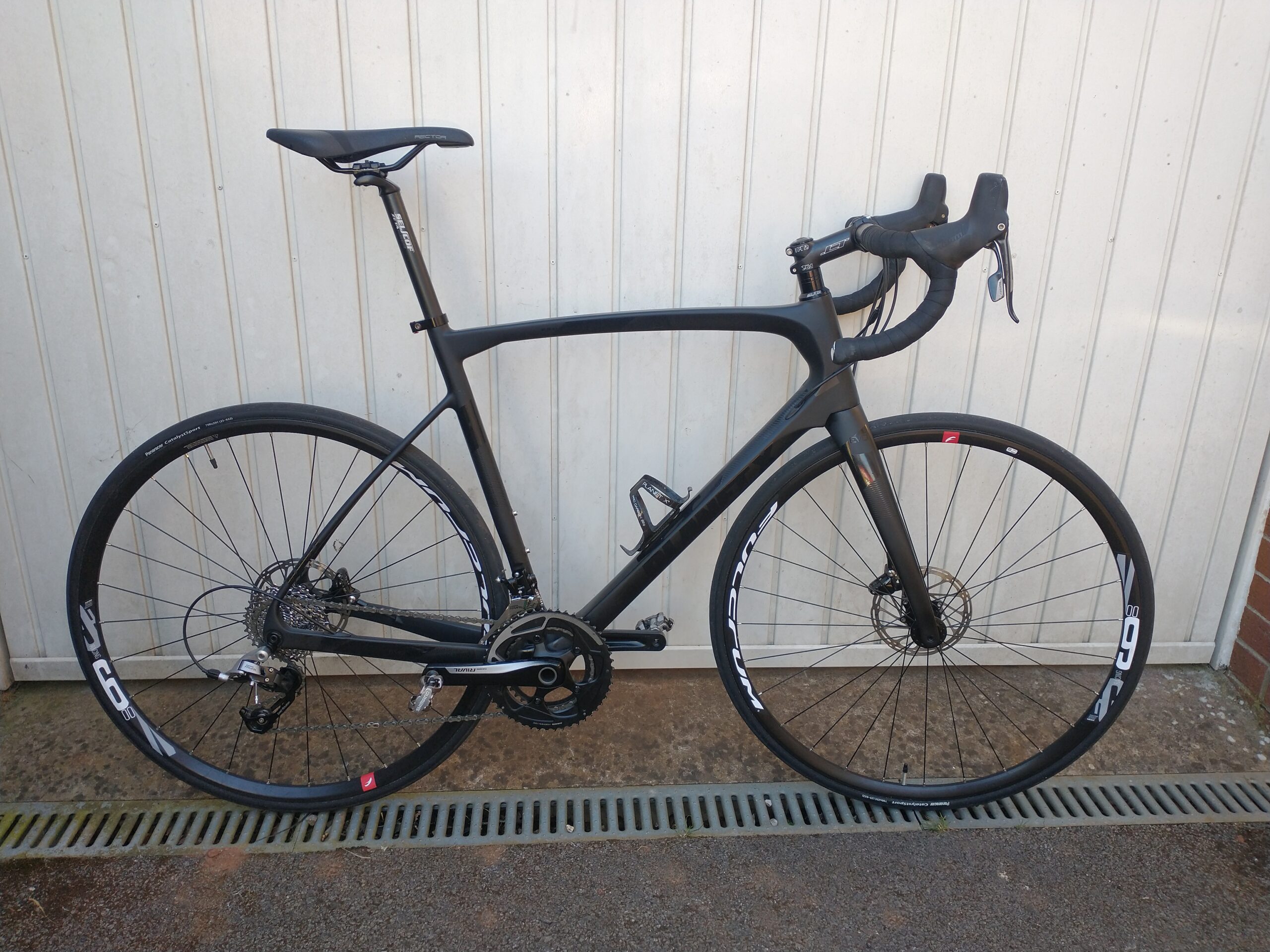 Planet X Pro Carbon Evo disc road bike Large