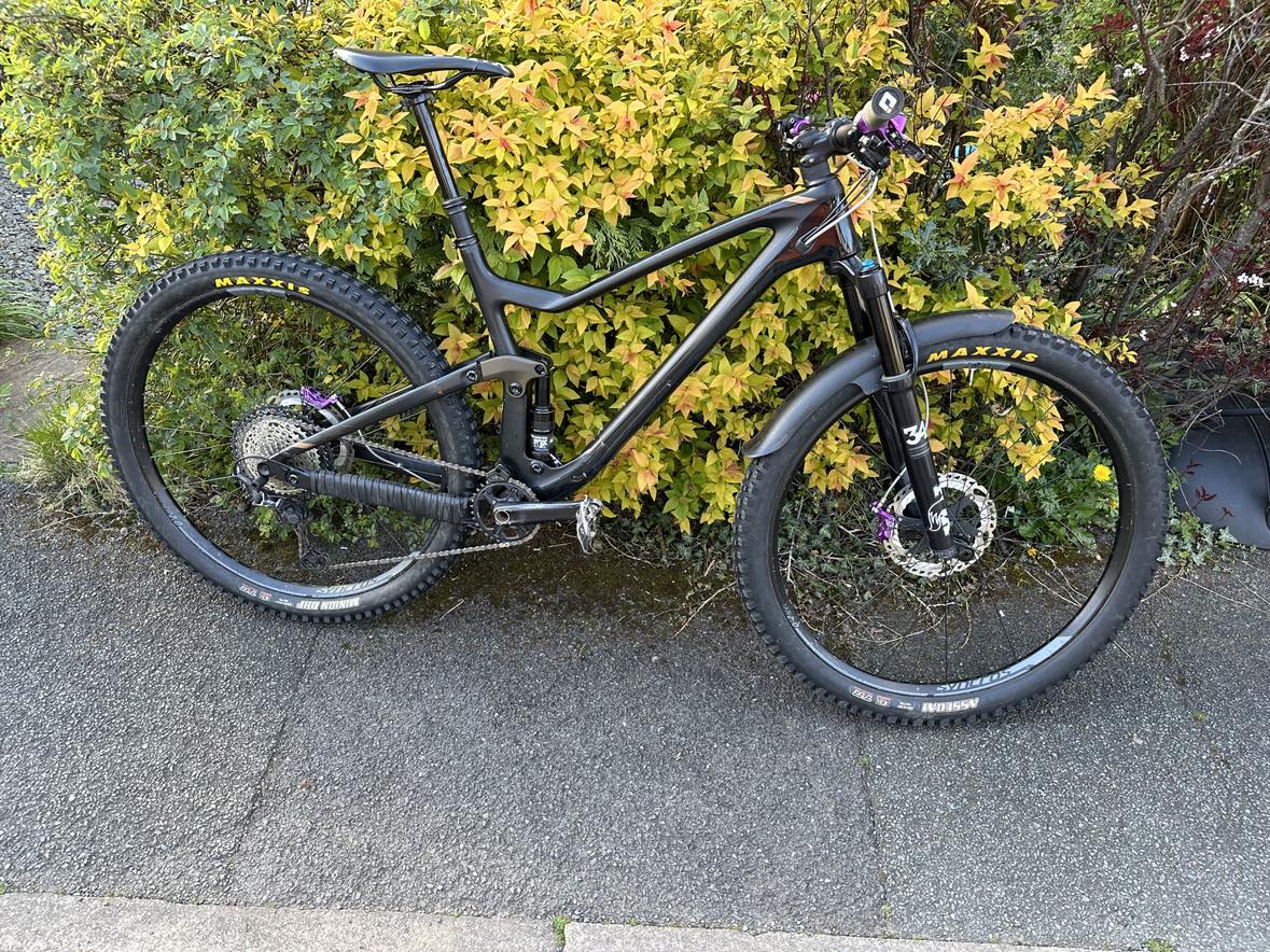 Scott Genius 910 Frame & Forks