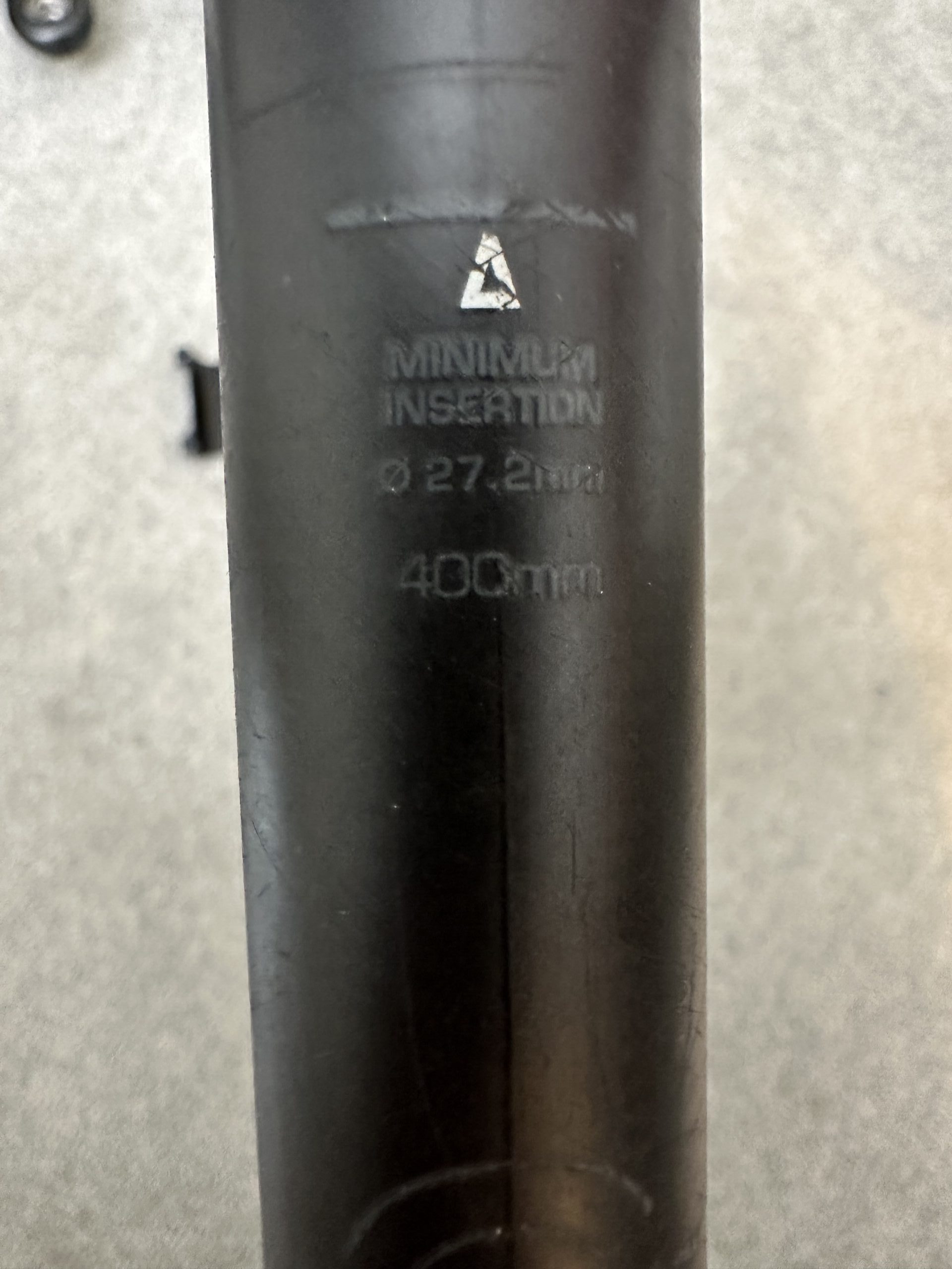 Ultimate EVO 3K Carbon Seatpost 400 X 27.2 x 400