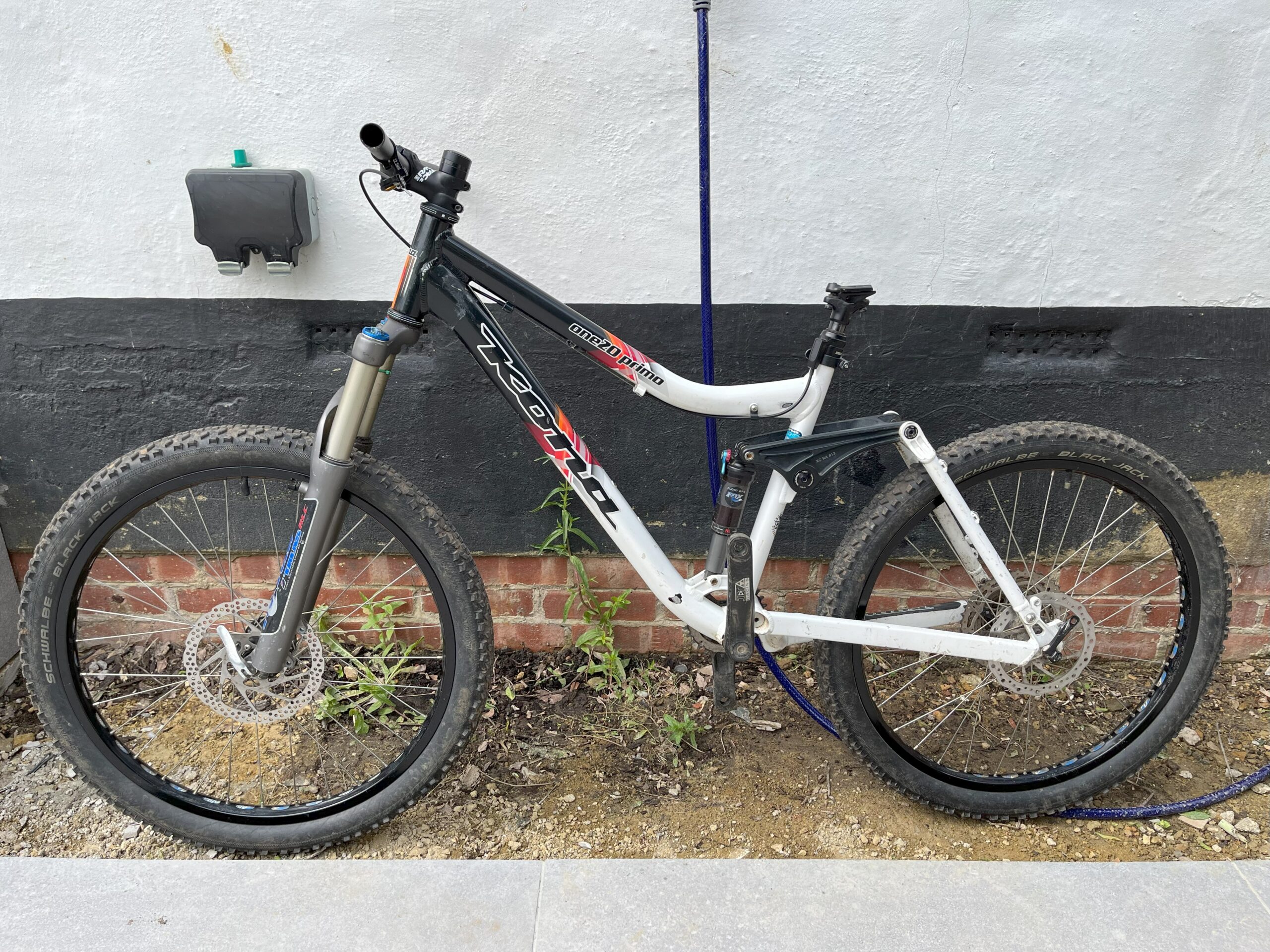 Kid’s full suspension rolling chassis