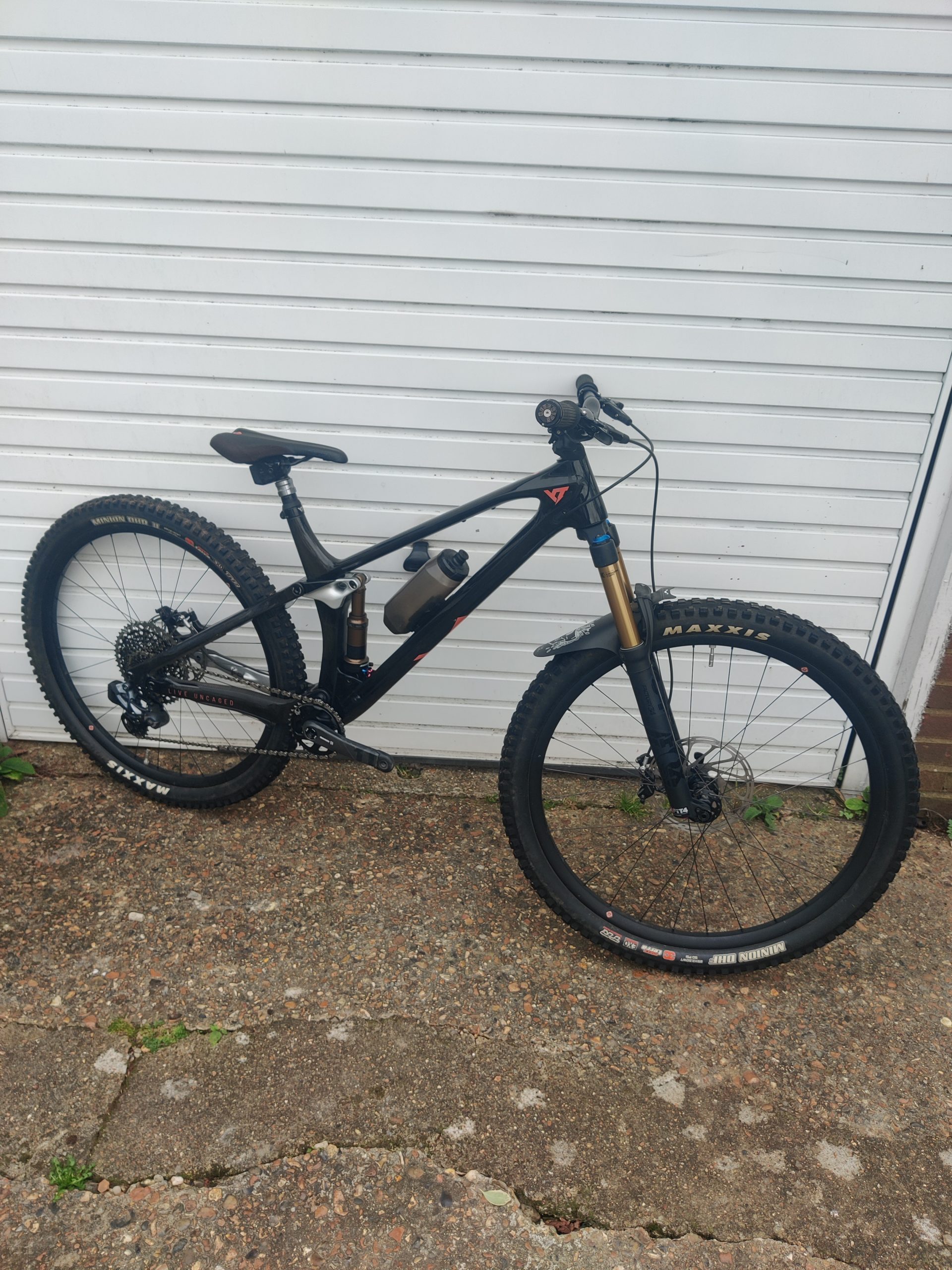 YT Launch Edition Izzo