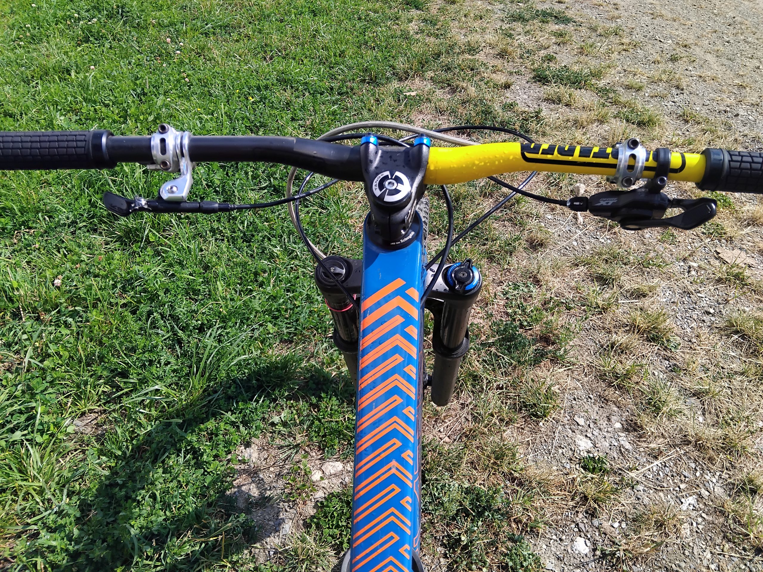 Deviate Highlander 2 (Medium) XT/XTR/FOX X2/ONEUP/HOPE