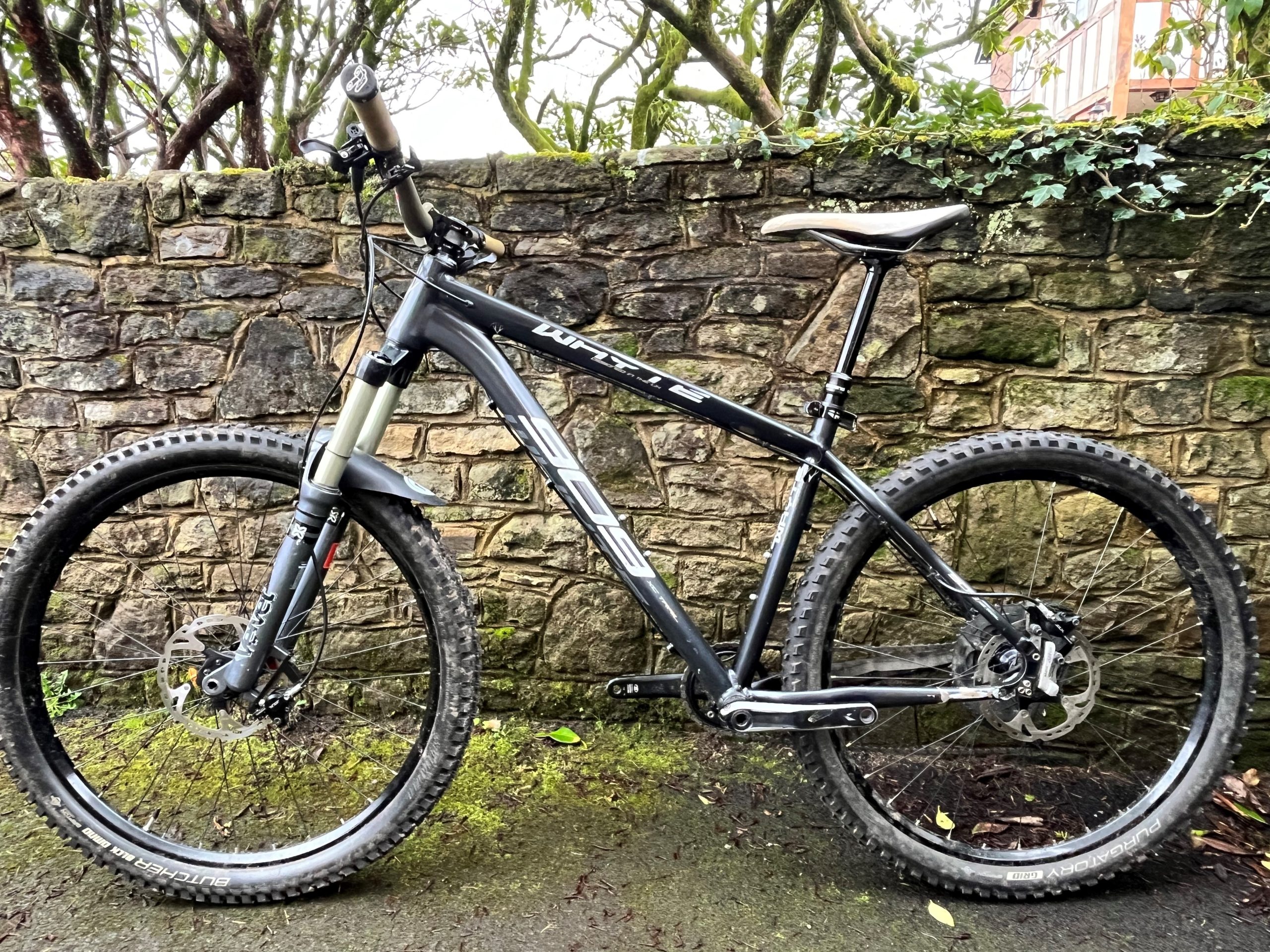 Rebuilt Whyte 909 MTB