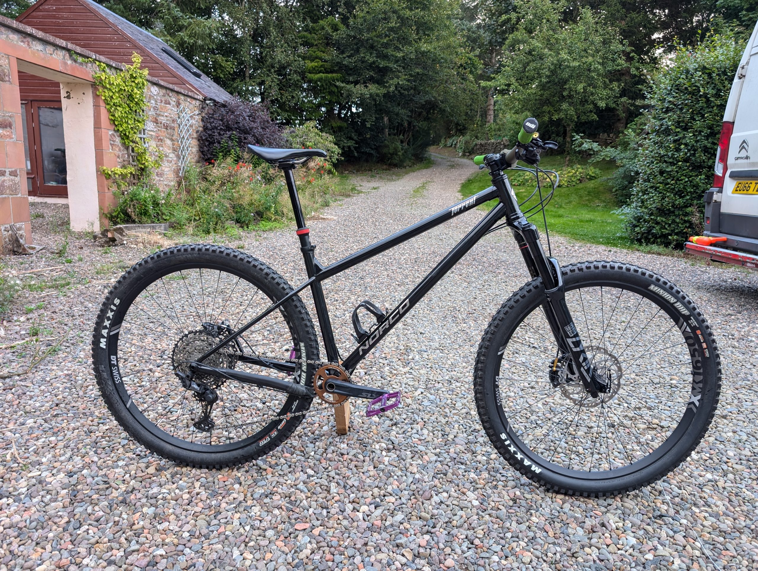 Norco Torrent – high spec custom build