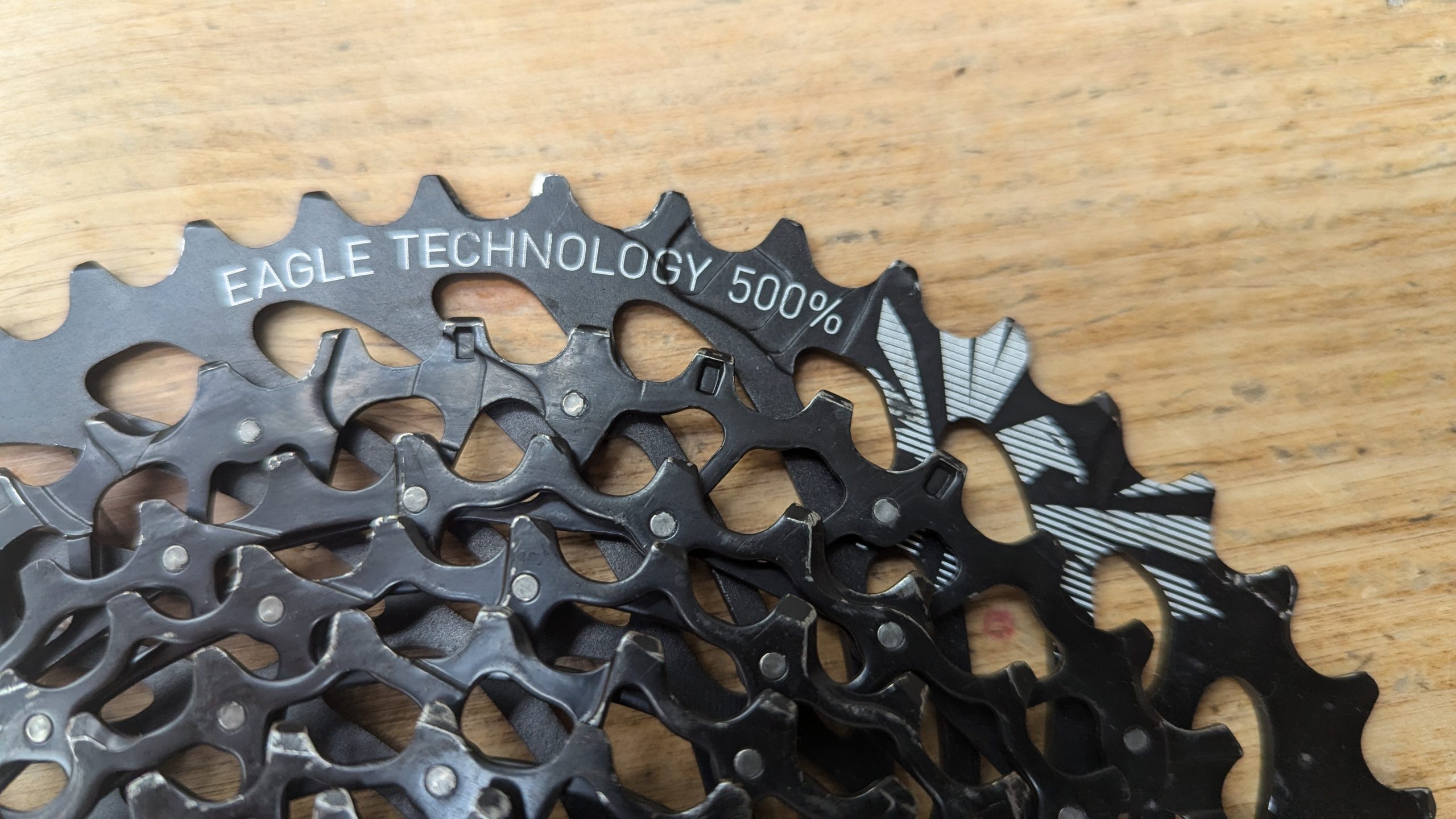 SRAM eagle 1275 gx cassette 10-50