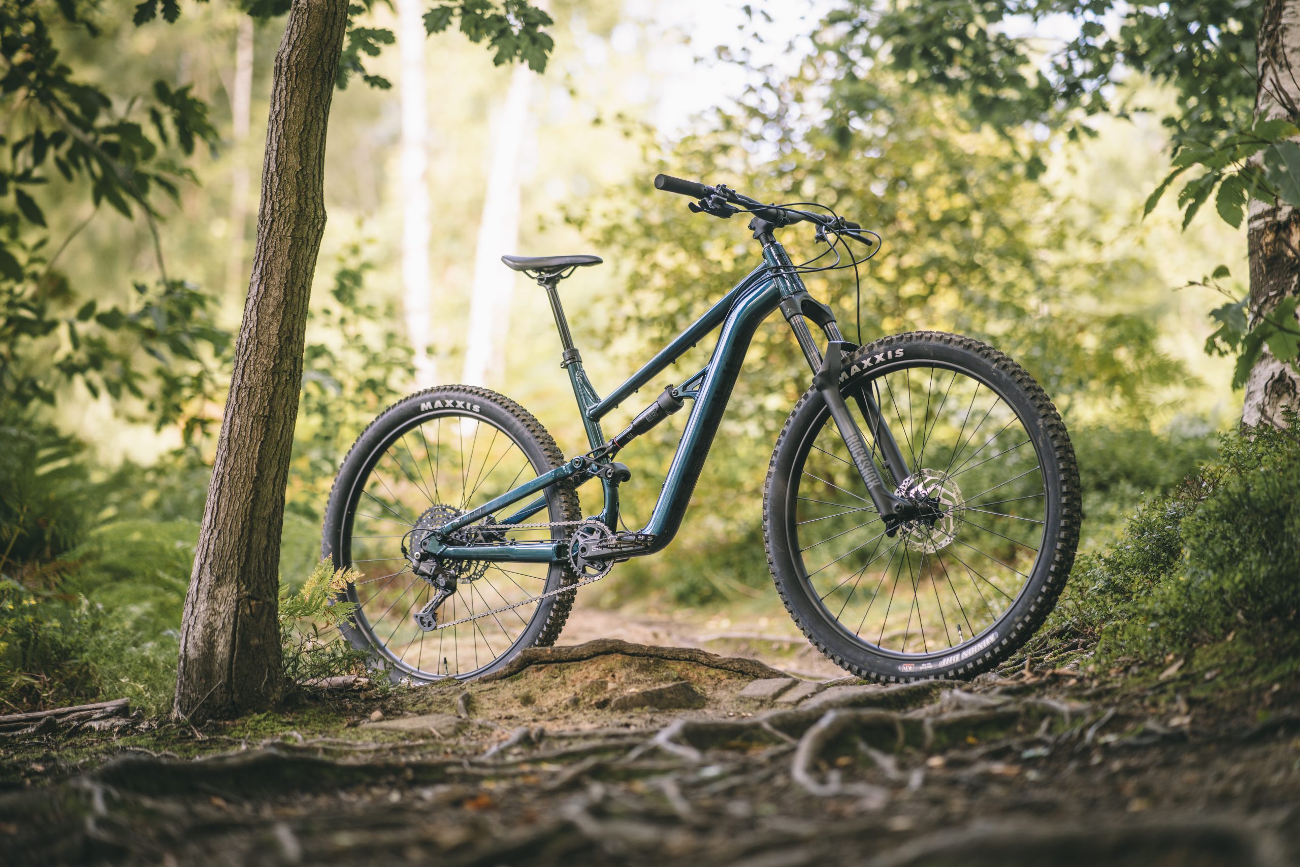 Calibre Bossnut currently for sale at £999 (that’s £701 off!)