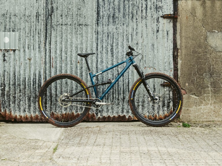 NBD: Starling Beady Little Eye, Carbon Wasp Truffle-120, Norco Sight VLT