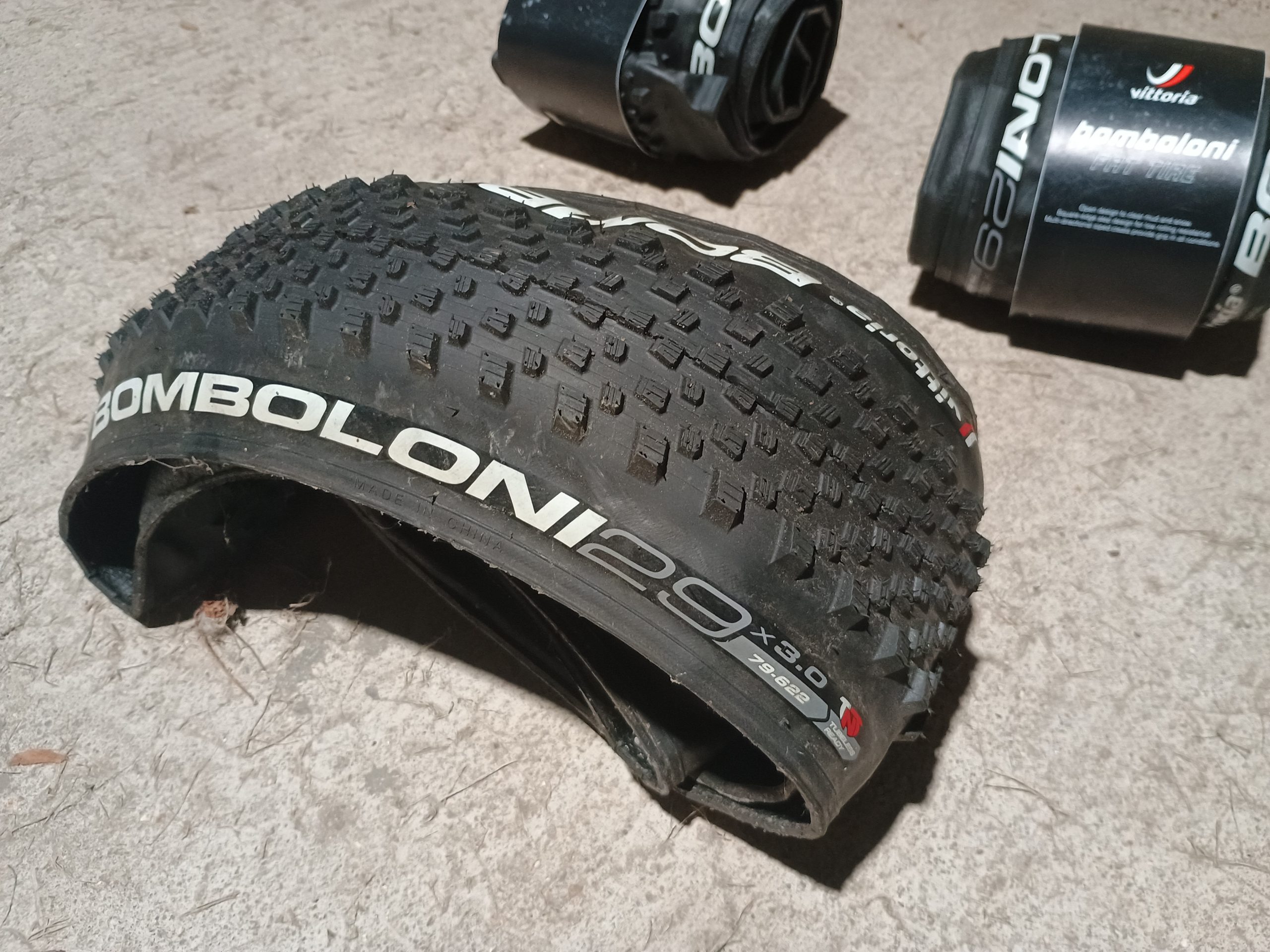 Vittoria Bomboloni 29+ 29×3.0 TNT tyres