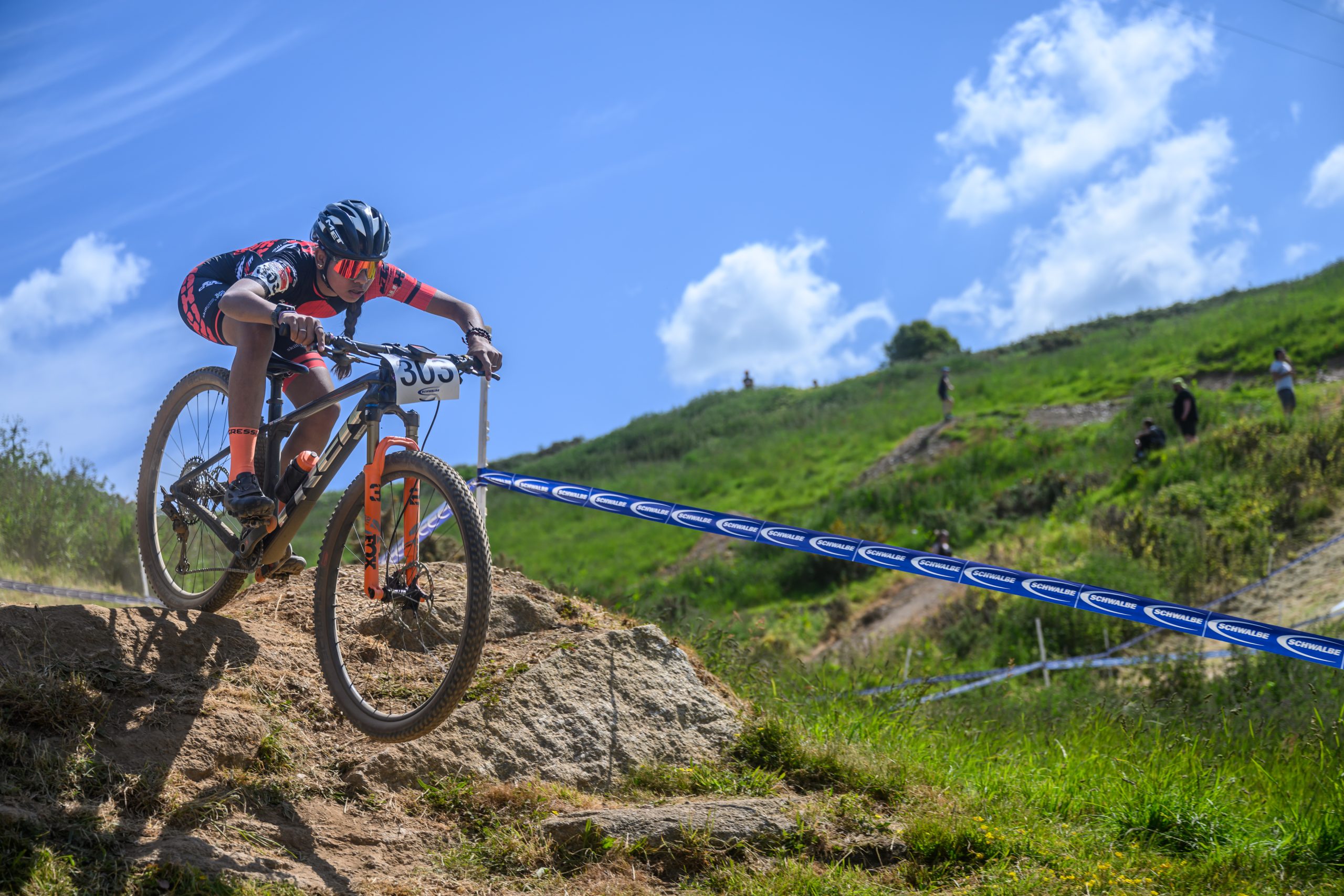 Up to 35% off Hunt Wheelsets during Black Friday season