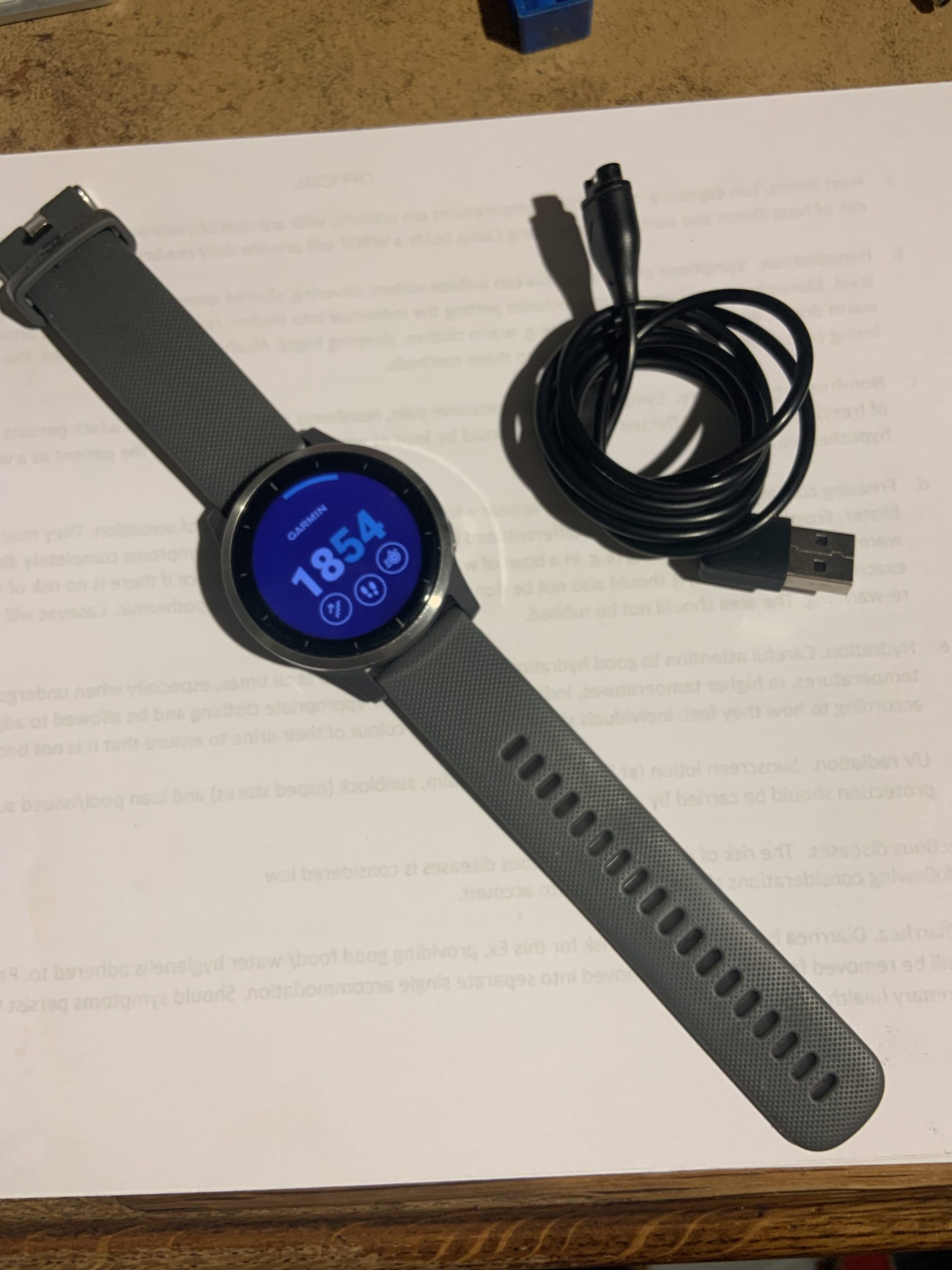 FS: Garmin Vivoactive 4