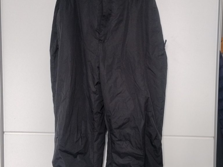 2 x Ski / Snowboard trousers