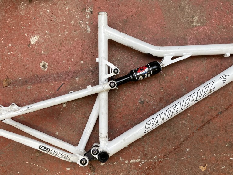 Santa Cruz Blur Frame -Free!