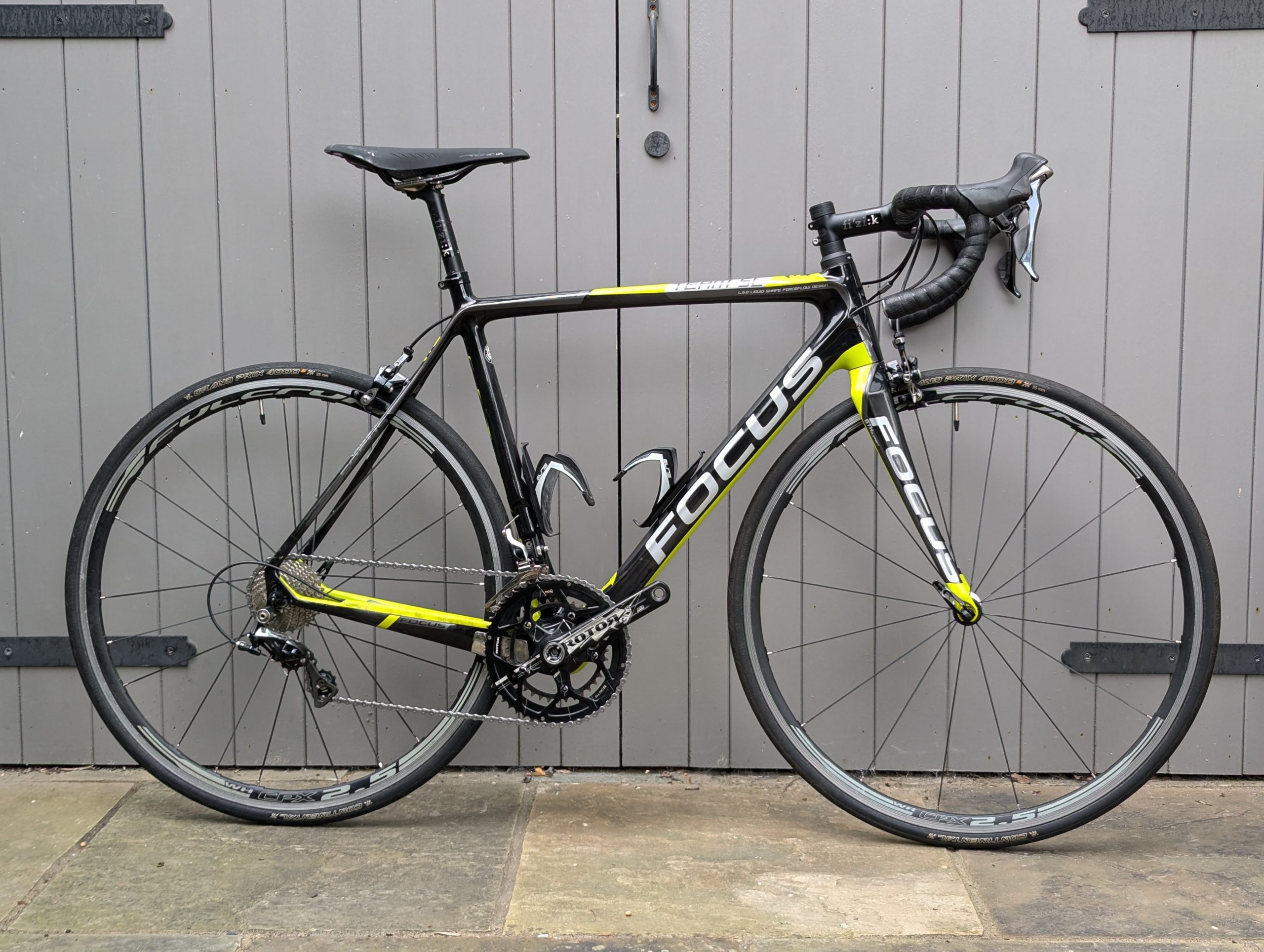 FOCUS Izalco Team SL – DA 9000 – Large