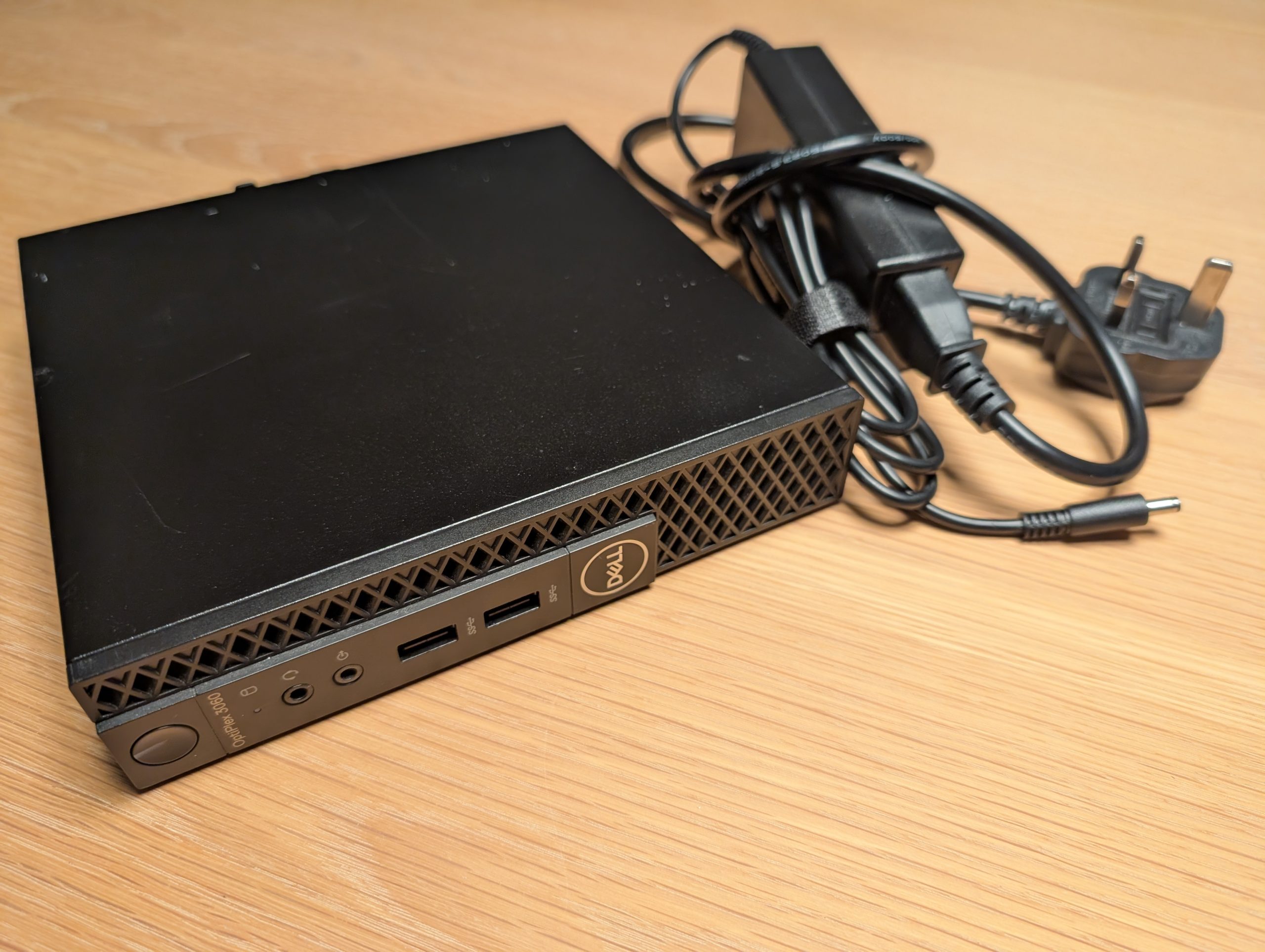 Dell 3060 i5 8500t 16gb RAM 128gb M.2 USFF