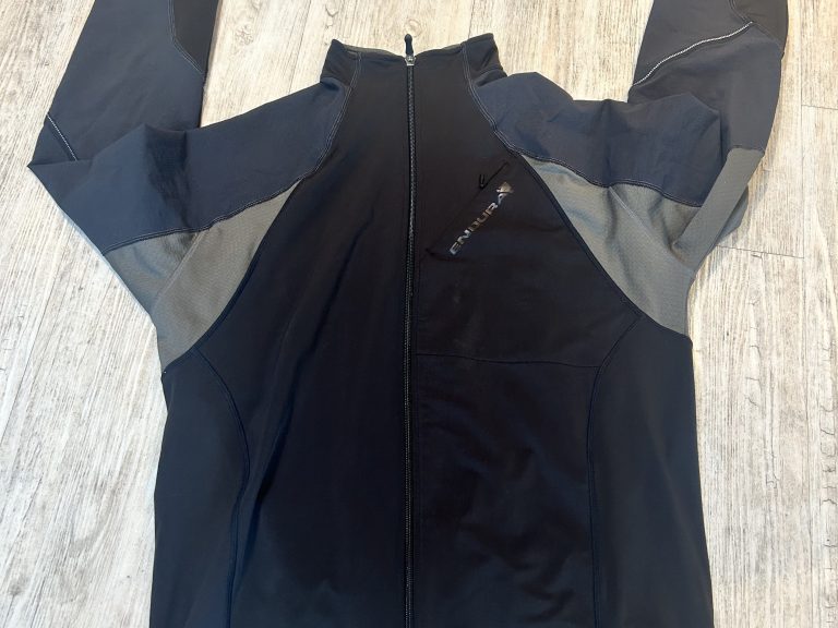 Endura mt500 softshell size large