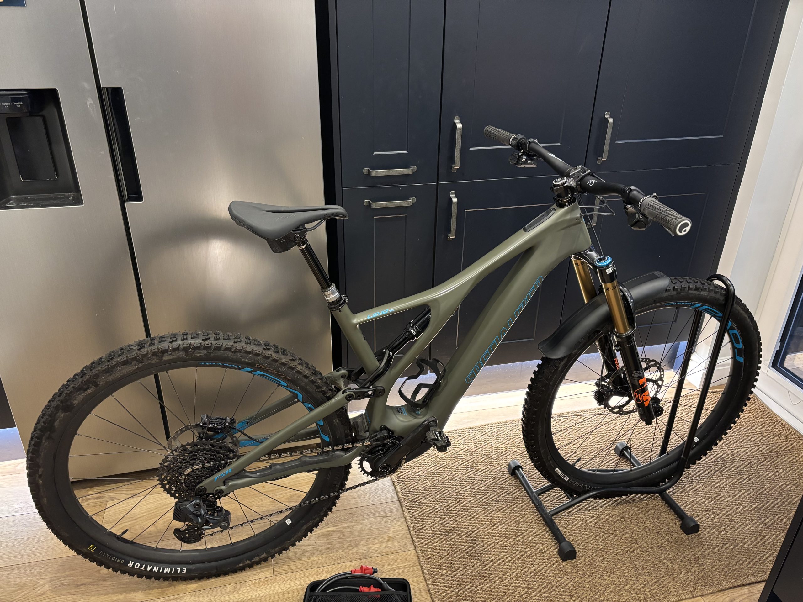 Specialized Levo SL Carbon Expert, large.