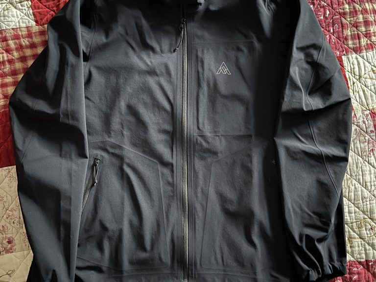 7MESH Cache jacket
