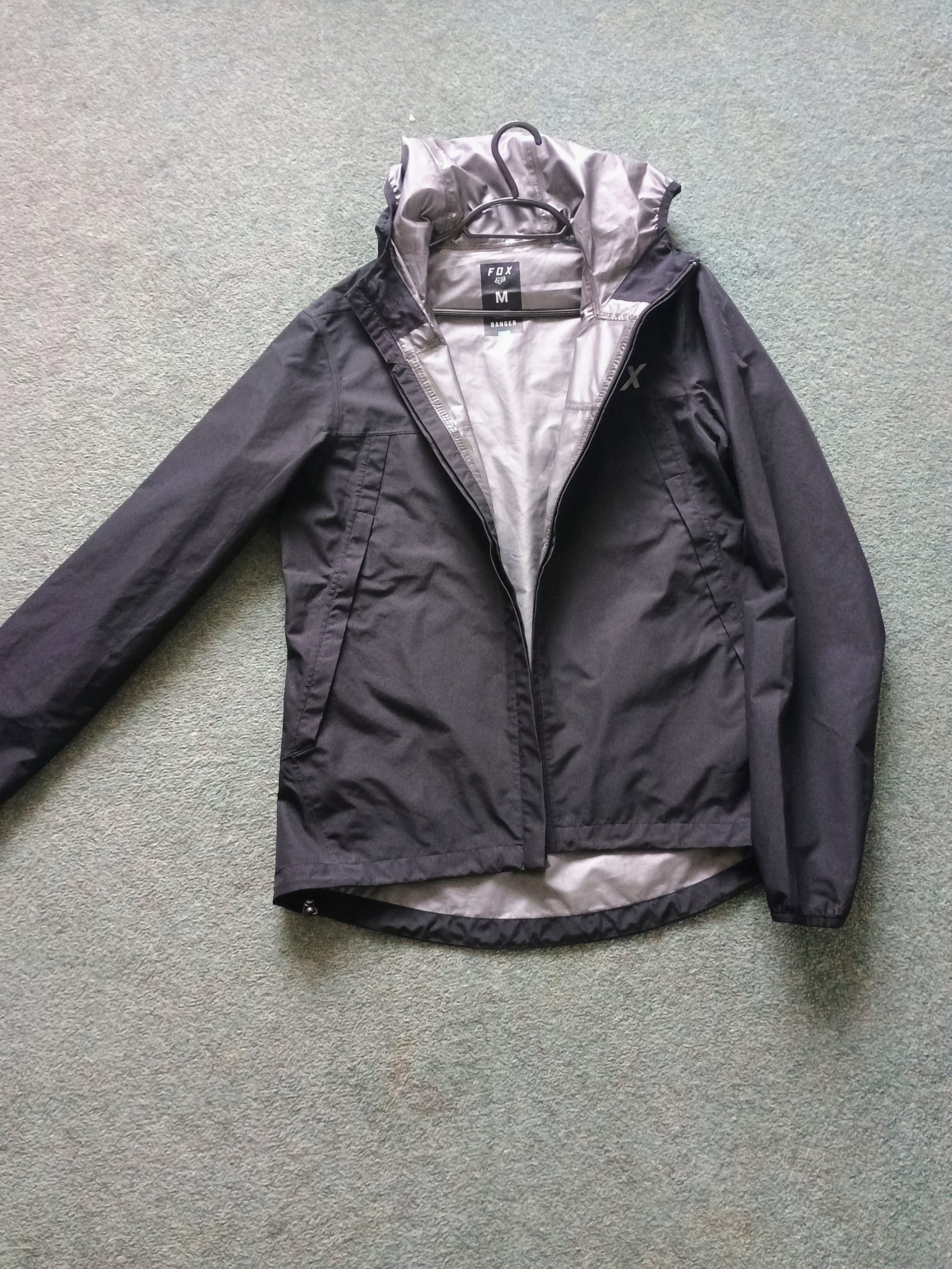 Fox Ranger 2.5 Waterproof Jacket Medium – Black
