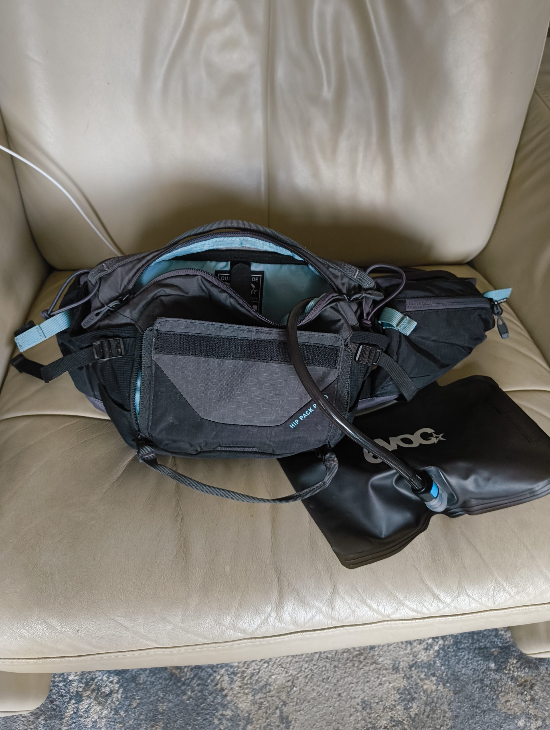 Evoc Hip Pack Pro 3 inc bladder (used twice)
