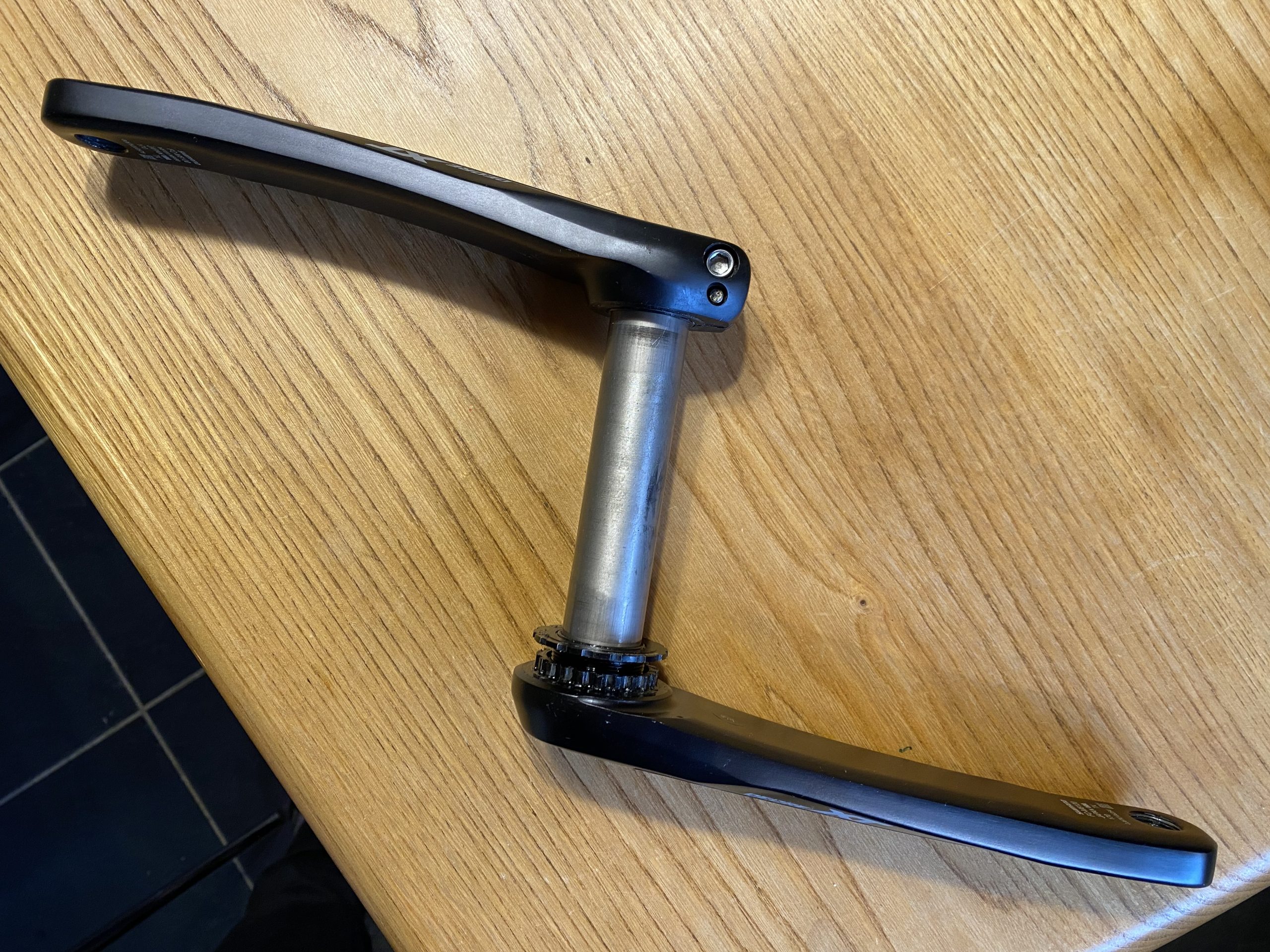 Shimano M8120 crankset 170mm