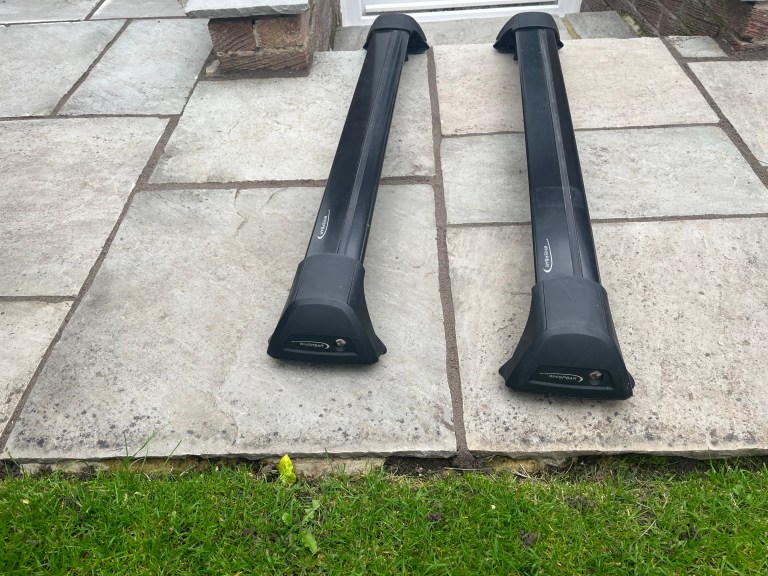 Whispbar Aero Roof Bars.