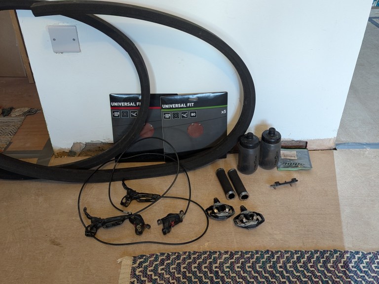 Clear out: SRAM Codes, SPDs, Fidlock…