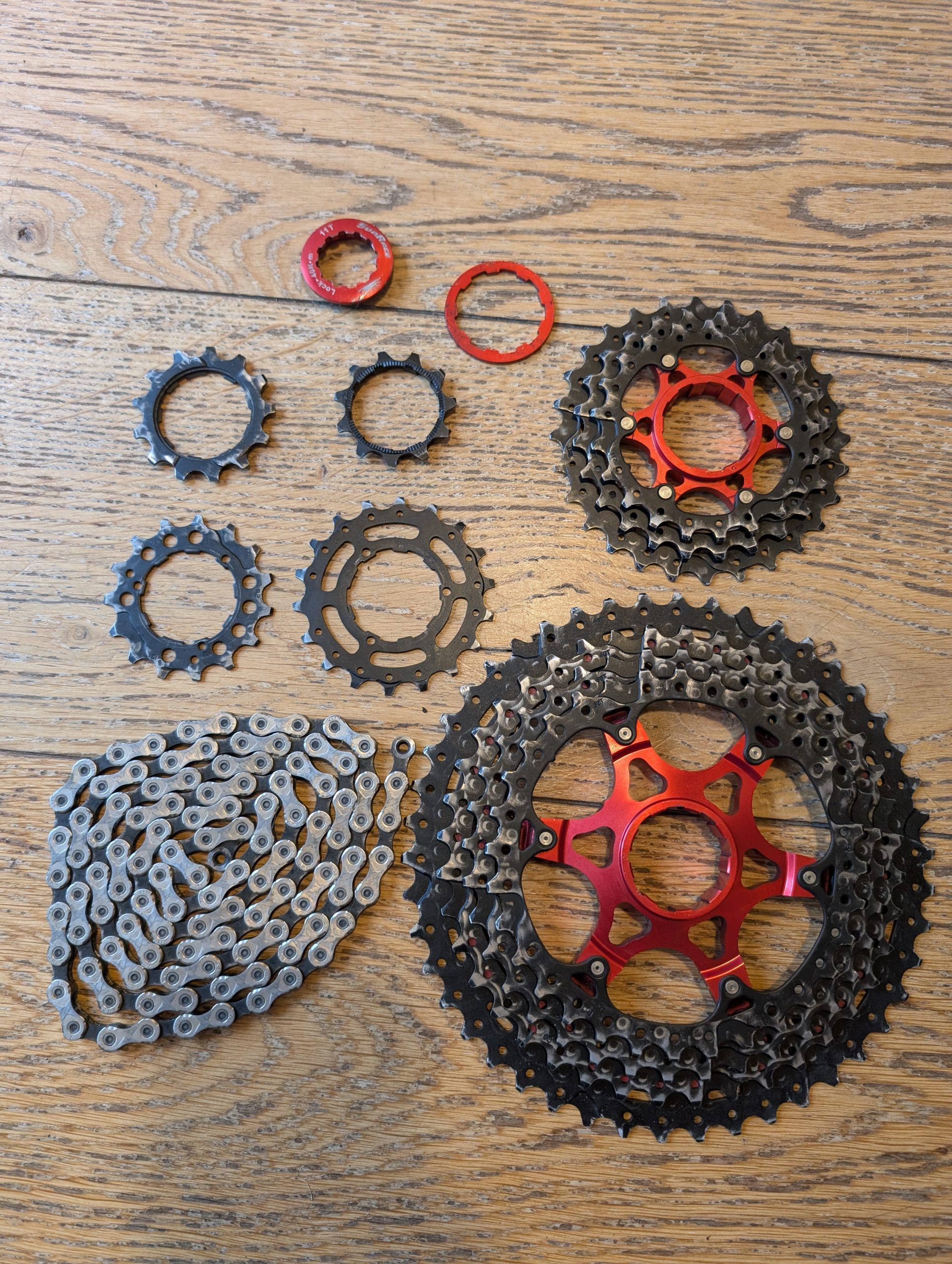 Clearout 1 Cassettes and chains, XG-1195, XG-1150, XT, MX8