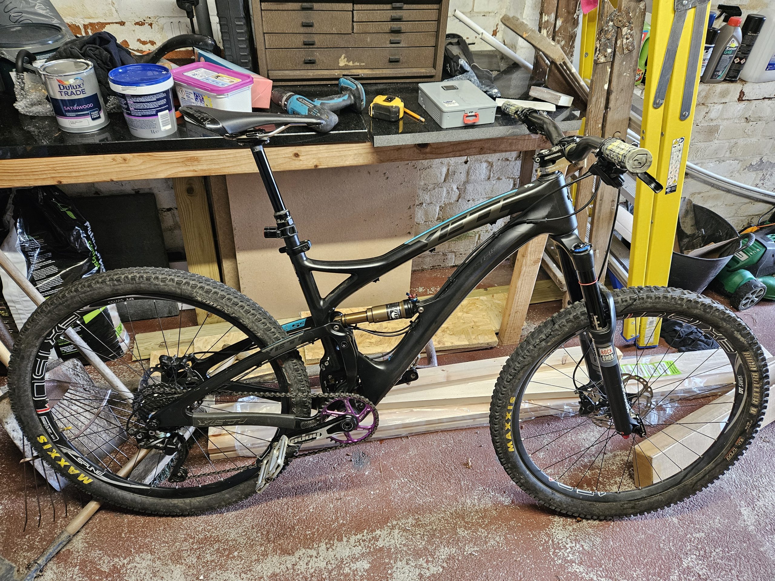 Yeti Sb5c Custom build Medium