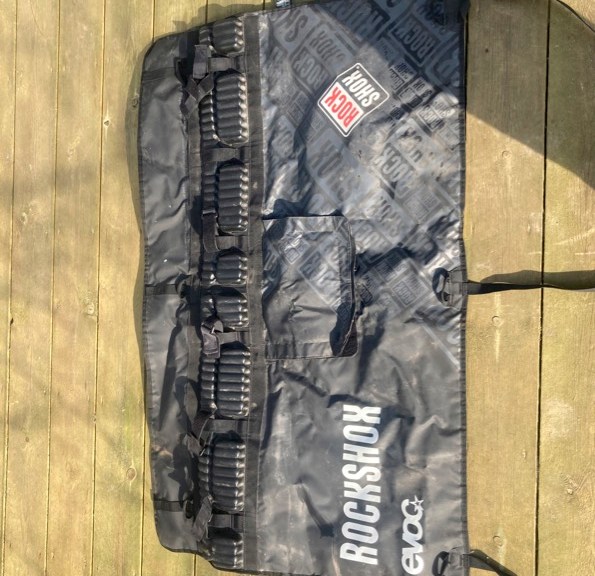 Free EVOC tailgate pad for collection – West Sussex