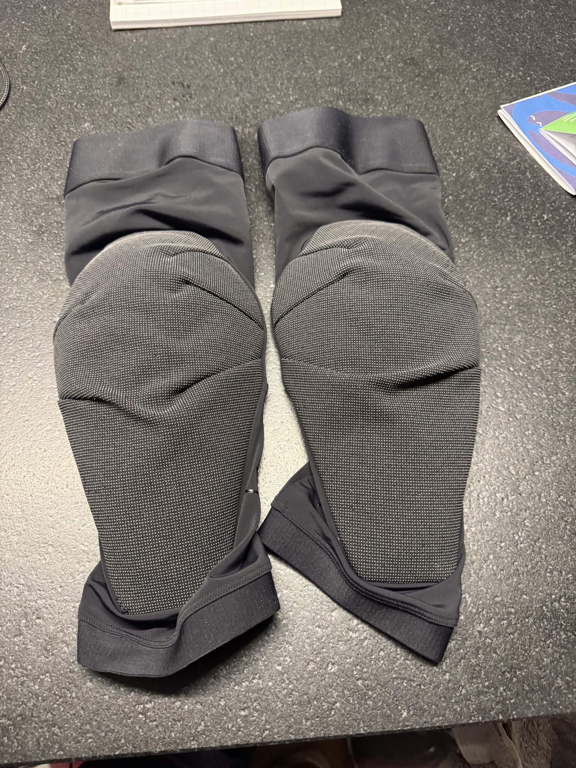 Rapha XS Trail Knee Pads