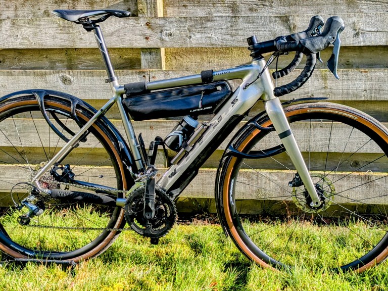 Vitus E Substance electric gravel/commuter bike (size M)