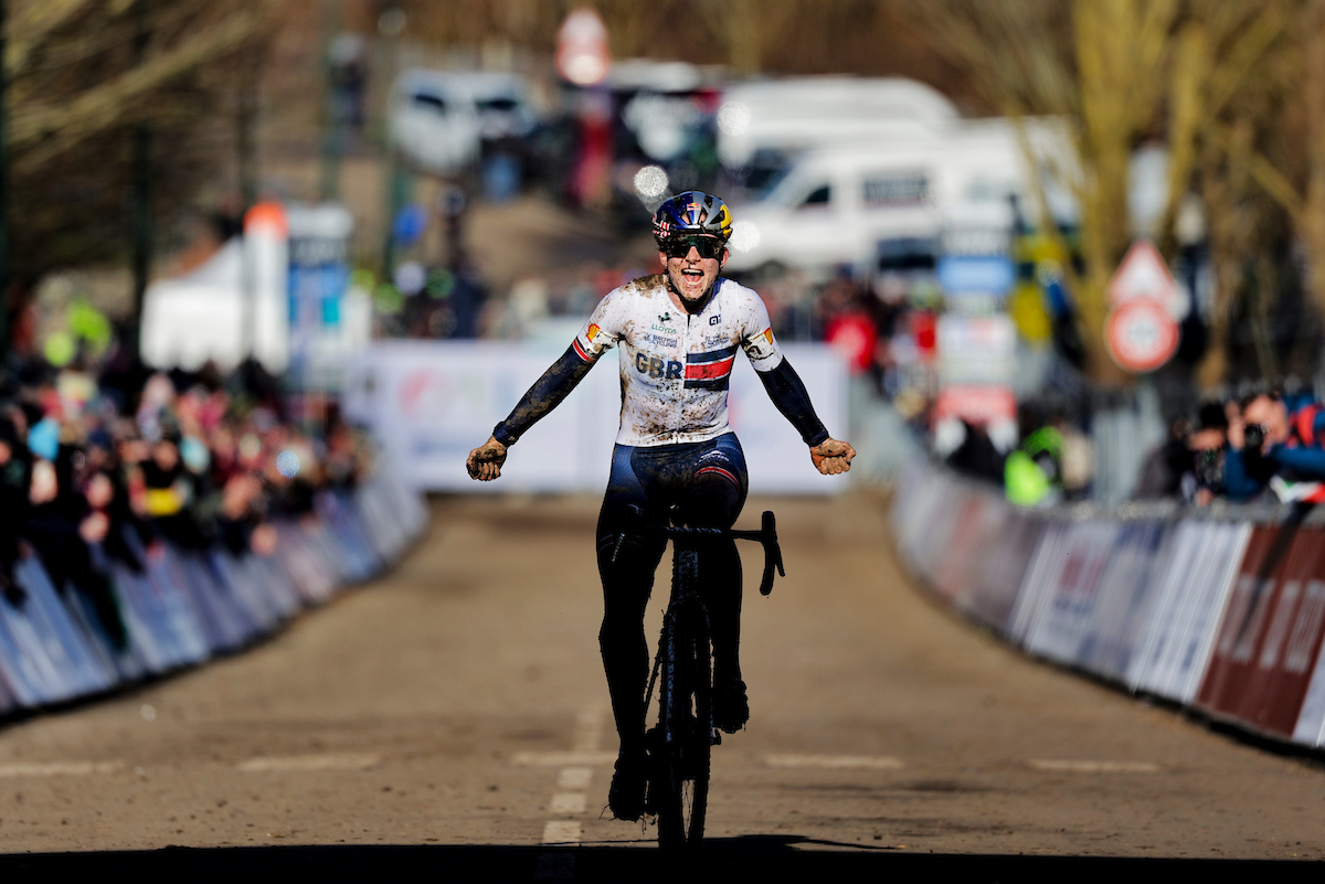 Happy Mondays 004: The Caught By Nanny Edition