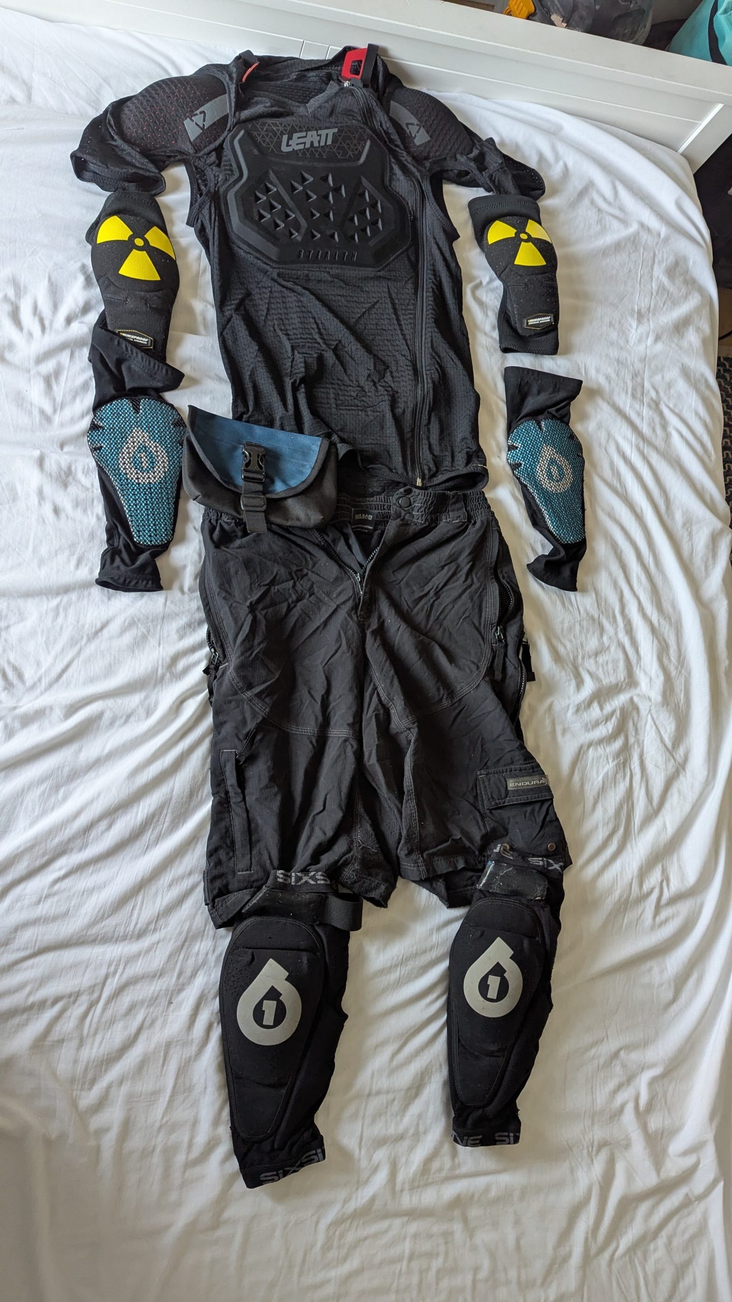 Body Armour – Shorts – Bum Bag