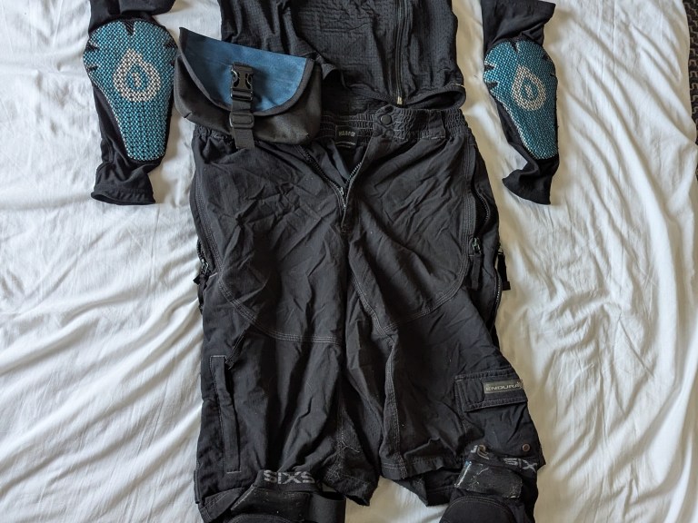 Body Armour – Shorts – Bum Bag