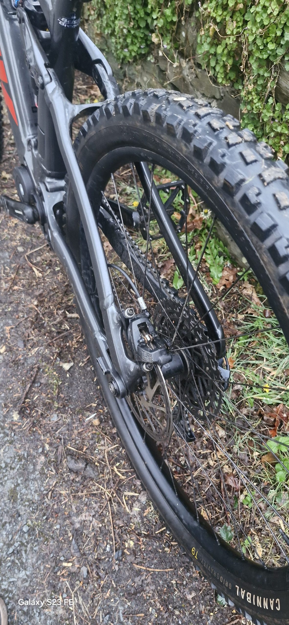 Trek Rail 9 with 18 Months Warranty