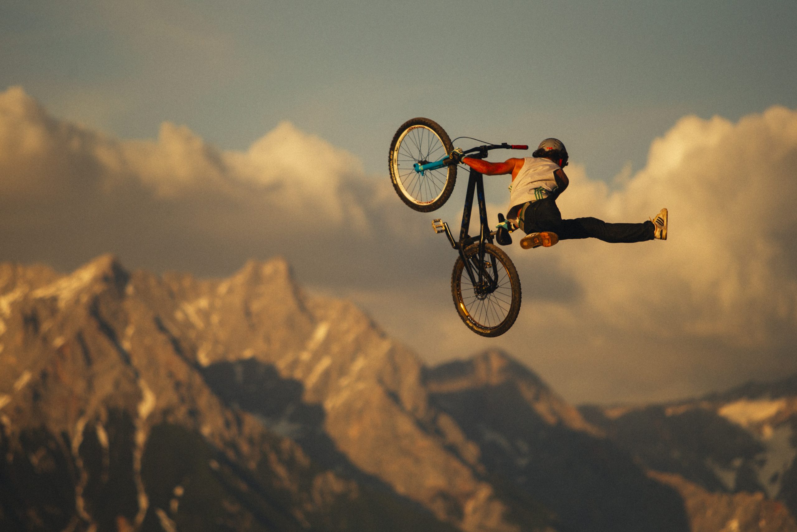 Sneak Peek: 20 Years of MTB Photography With Ale Di Lullo