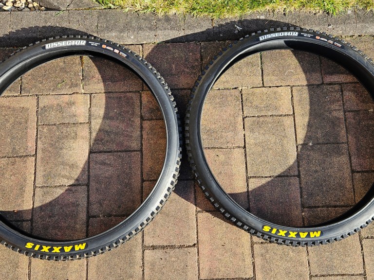 Maxxis Dissector 29″ x 2.4 3C Max Terra EXO