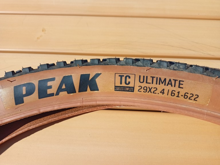 Goodyear Peak tan wall tubeless ready 29×2.4 XC tyre part used