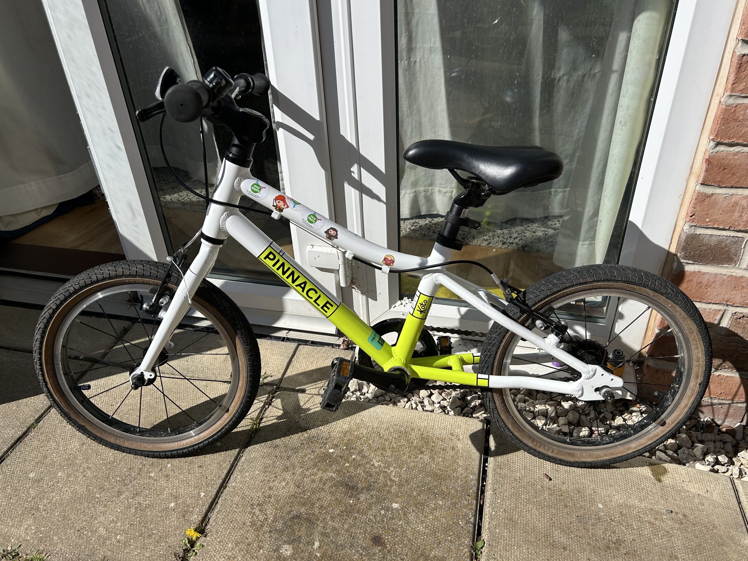 Scoot XL balance bike and pinnacle kids bike