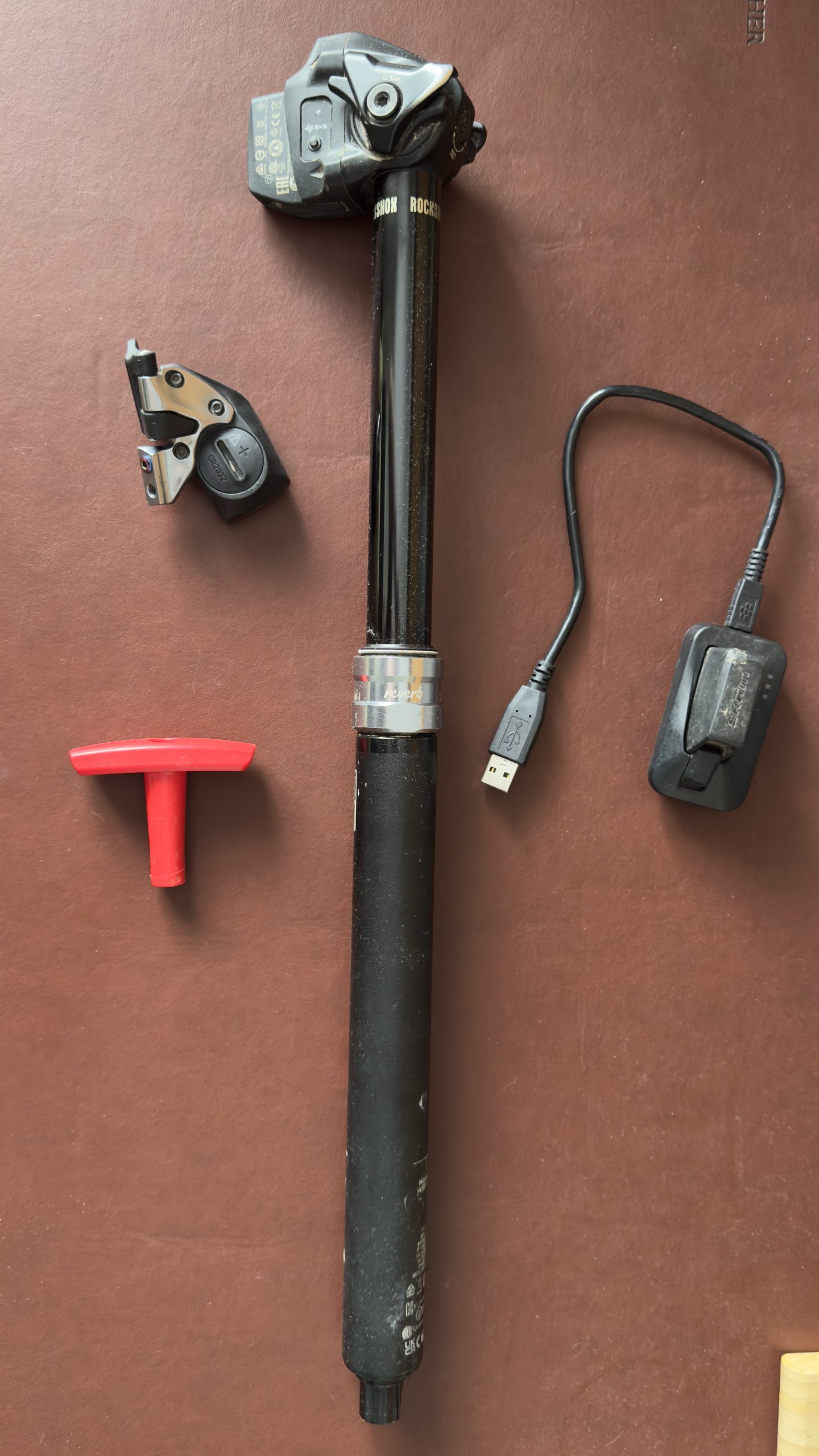 Rockshox Reverb AXS – 31.6mm, 170mm drop