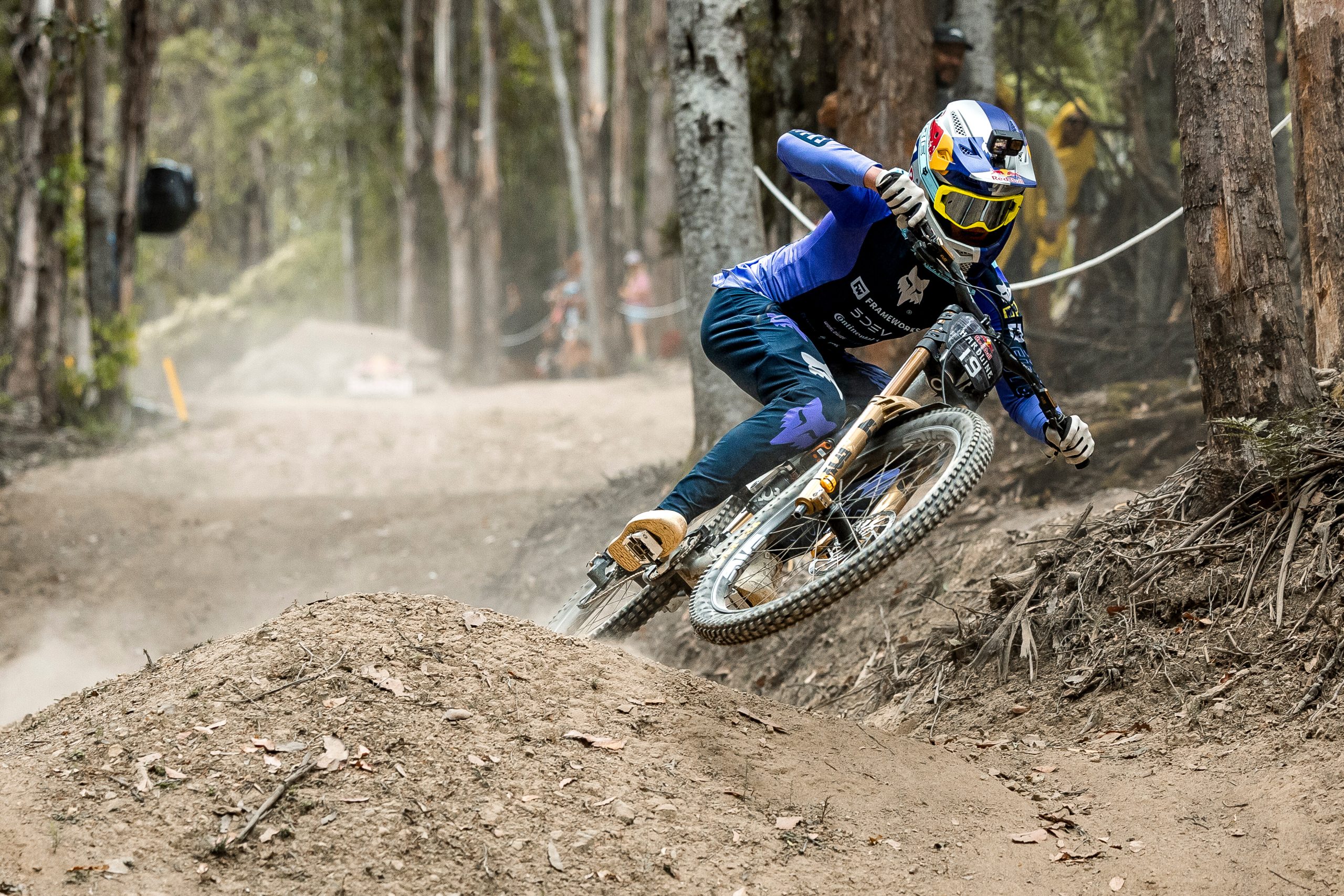 Video: DH Racing Can Still Be Fun, with Asa Vermette