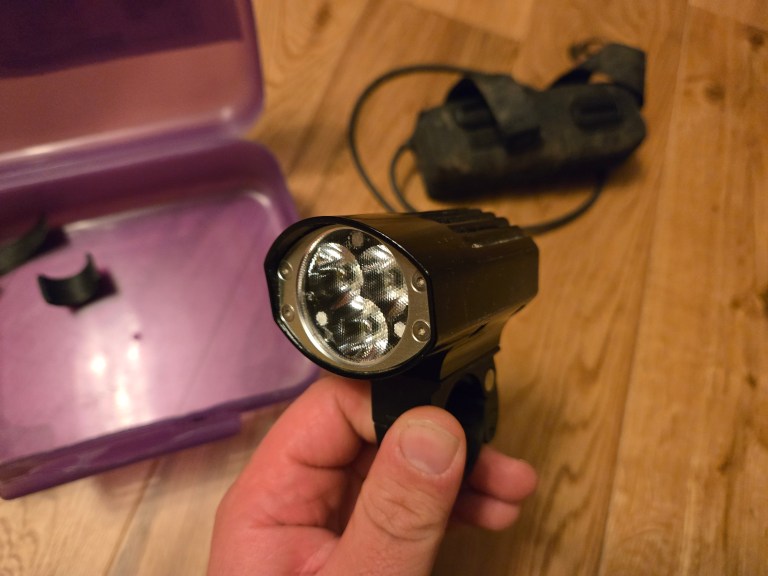 Troute Darkness Dominator light