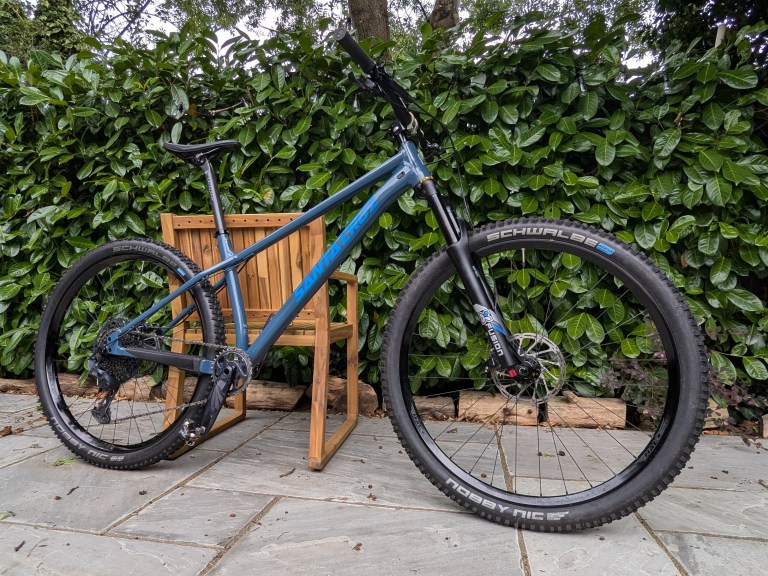 Santa Cruz Chameleon “8” Full Bike (Large)