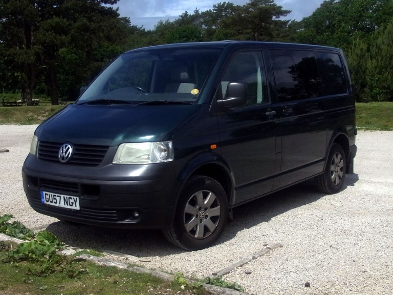 VW T5 Kombi Van