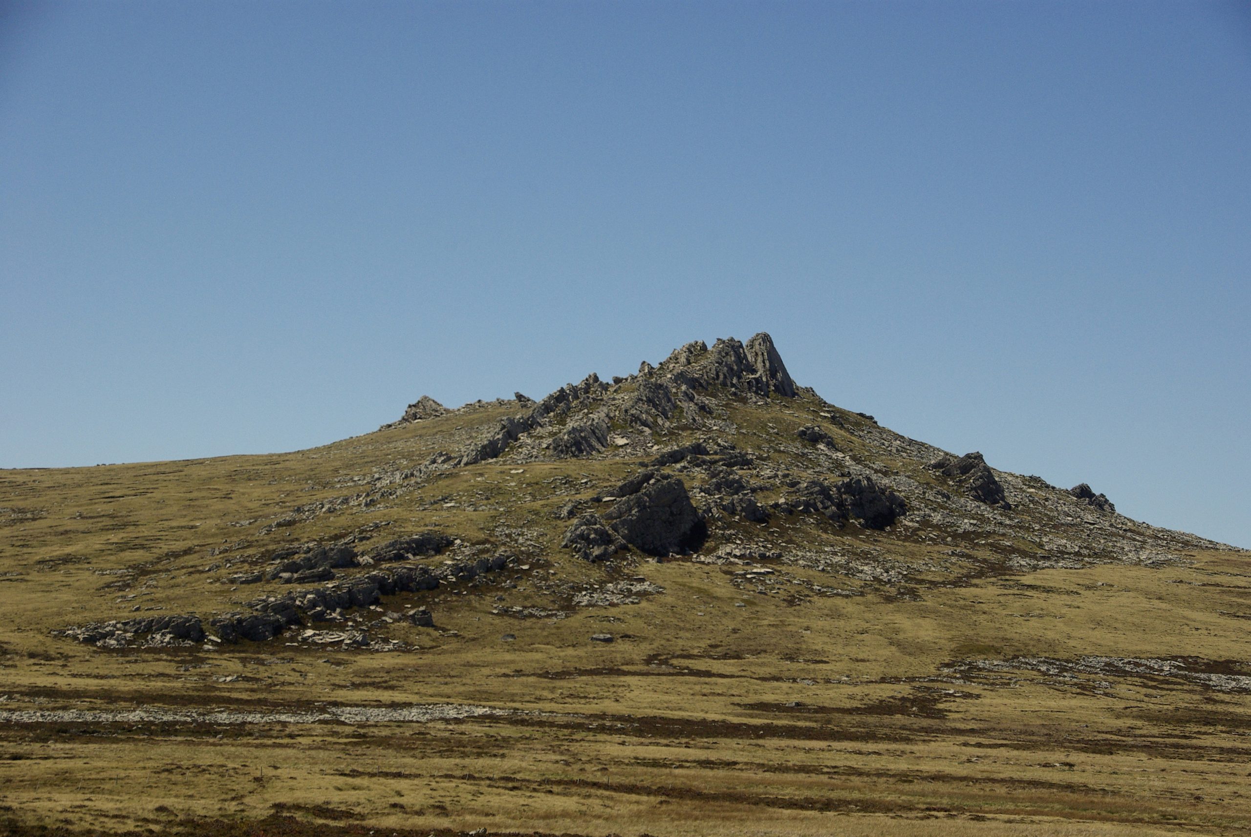 Issue 161: Mountain Biking at the Bottom of the World – A Journey to the Falkland Islands