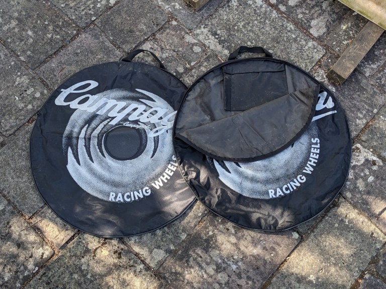 campagnolo wheel bags